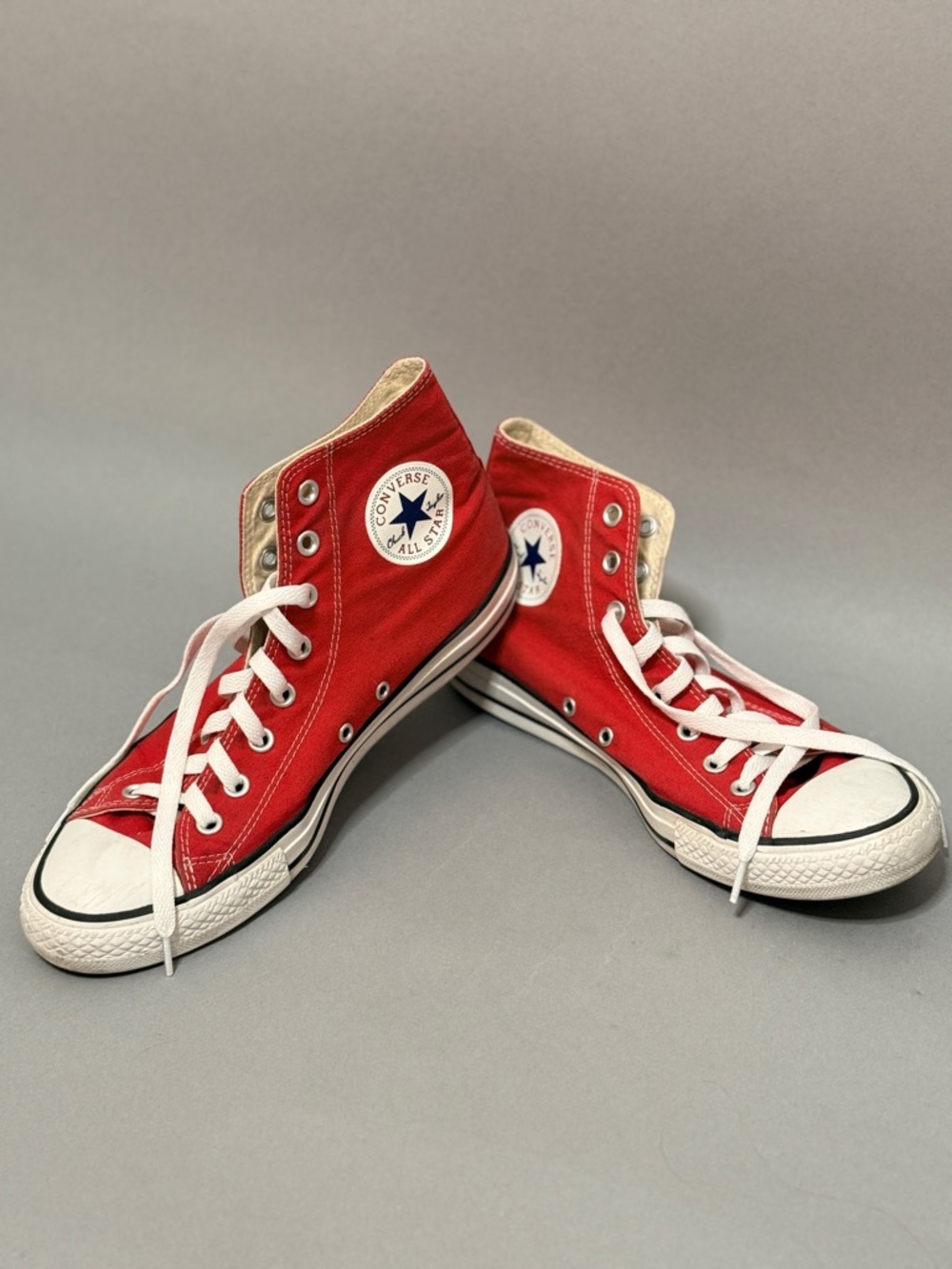 Converse Chuck Taylor All Star High Top Sneakers - Red Size 11 womens